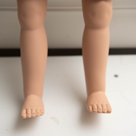 Lee Middleton Original Doll Life-Like Toddler Girl Doll 90s Vintage CottageCore - Picture 6 of 7